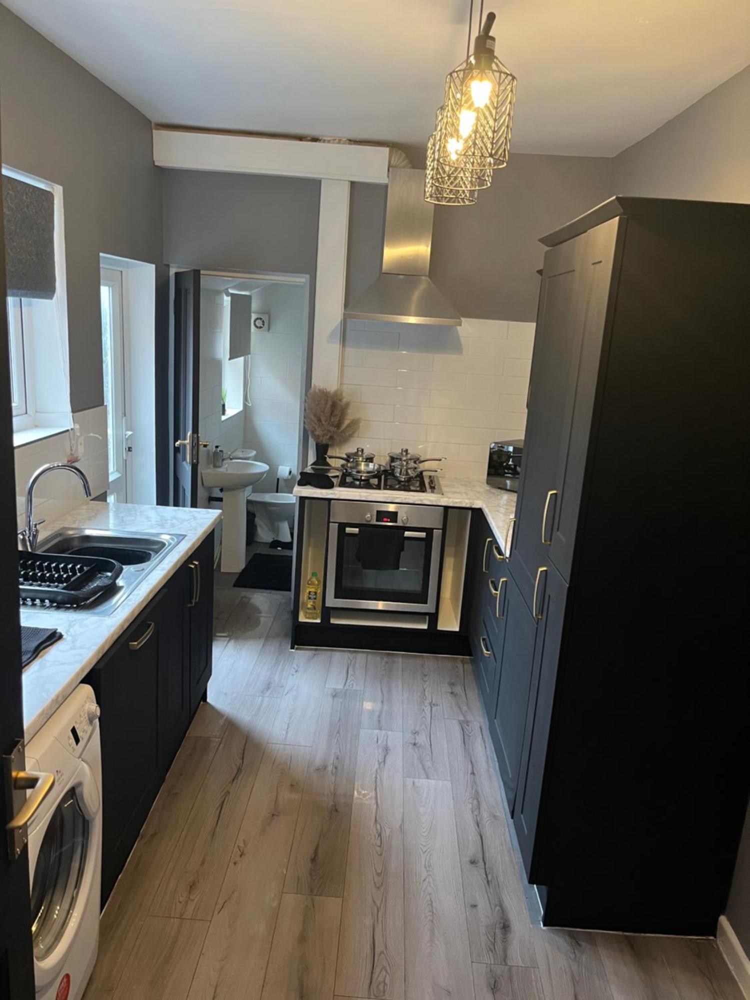 Holiday home Spacious 5 Bed House Perfect For Contractors!